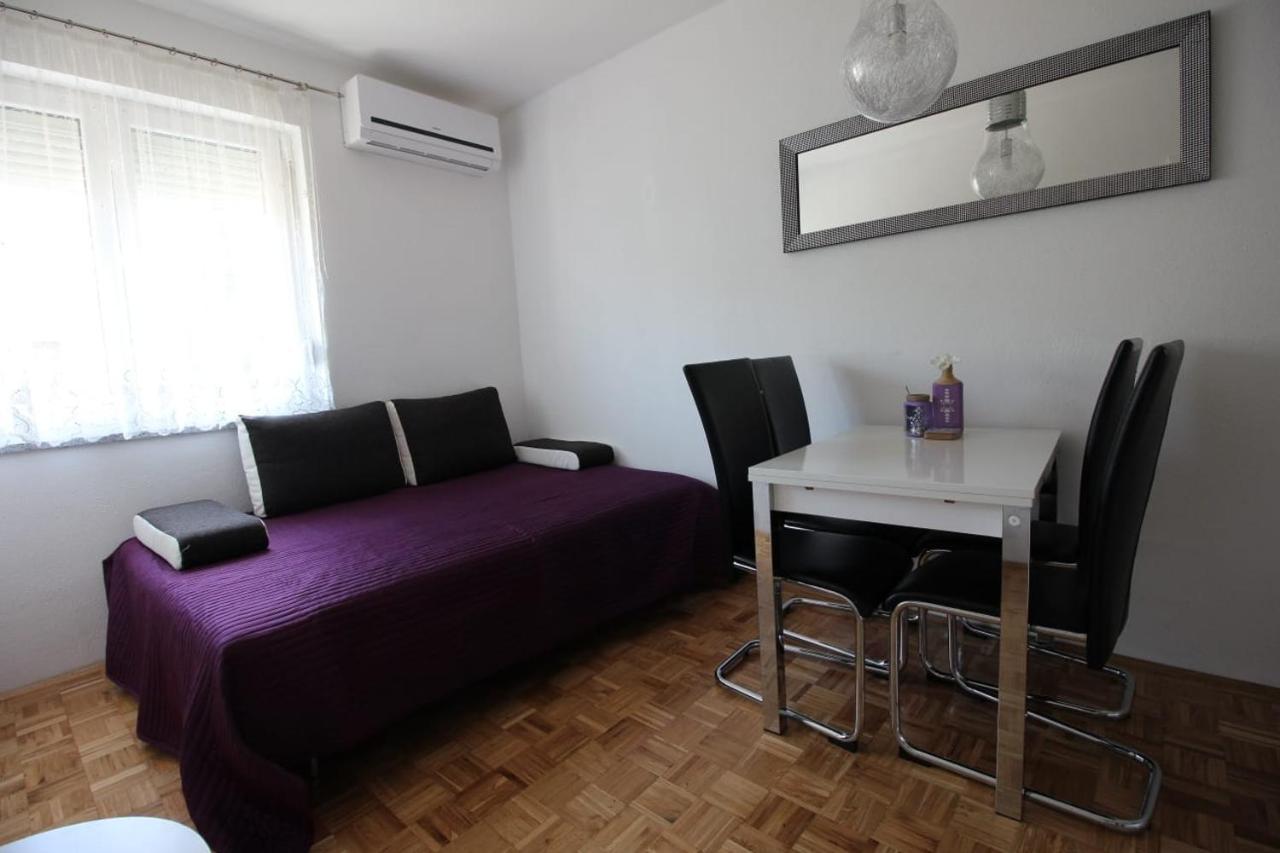 Apartmani Kramar Selce Oda fotoğraf
