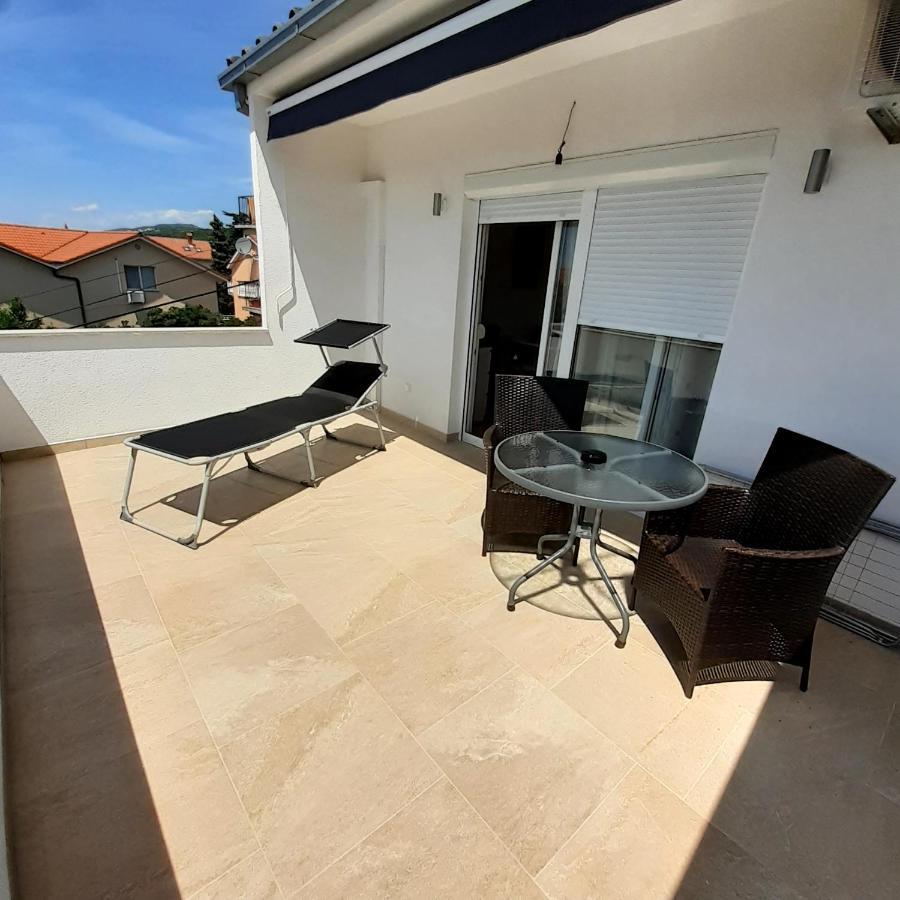 Apartmani Kramar Selce Oda fotoğraf